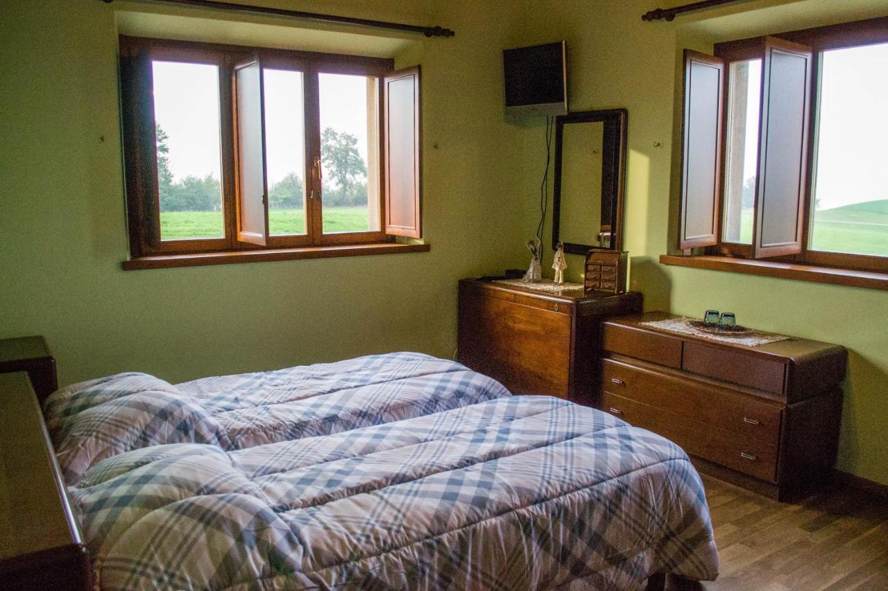 Antiche Vie B&B Serramazzoni Экстерьер фото